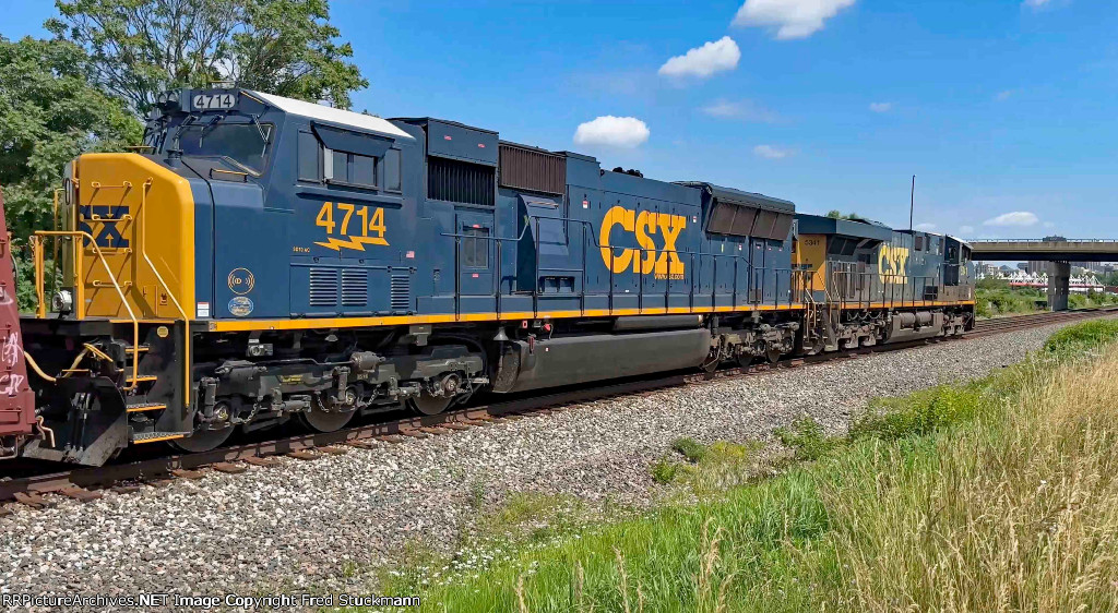 CSX 4714